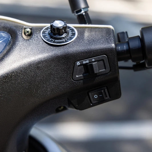 SUNDERWELL Electric Heavy Duty Mobility Scooters, Large 3 Wheels Wheelchair Device, 400 LBS Capacity for Seniors Adults, Speed Adjust, Remote Key, Ship Fully Assembled and Ready to Ride