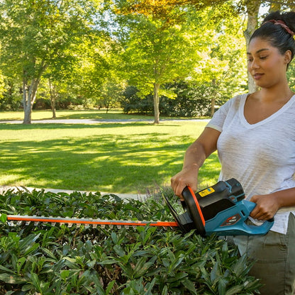 SENIX 58 Volt Max 22 Inch Cordless Brushless Hedge Trimmer, Double Sided Dual Action Blades, 2/3 Cutting Capacity (Battery and Charger Included) HTX5 M