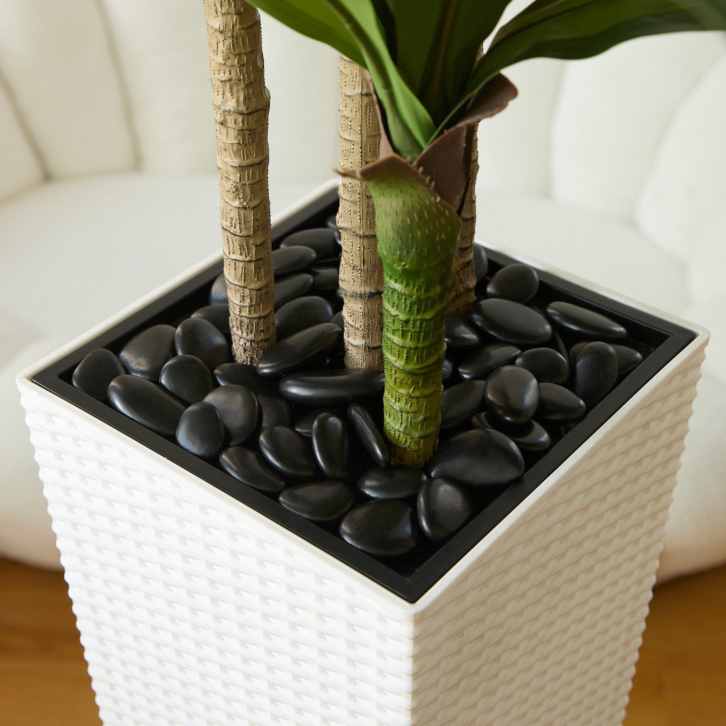 DR.Planzen Artificial Dracaena Tree 5ft - UV Protected Faux Dracaena Plant with 57 Green Leaves, Fake Tree for Indoor  Outdoor Use, Sturdy Tall White Planter with River Stones