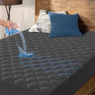 Hoey King Size Waterproof Mattress Pad Protector – Quilted, Breathable, Noiseless Fitted Cover, Fits Up to 21" Deep Pocket