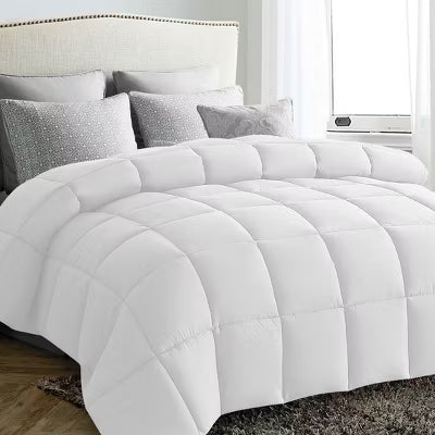 LIKEPAY Luxury Solid Down Alternative Machine Washable Comforters