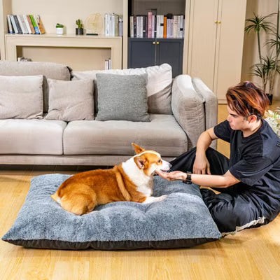 Modern Dog Bed, Soft Faux Fur Fabic Dog Crate Mat with High Density Foam for Large and Medium Dog, Dog Mattress with Anti-Slip Bottom, Gray