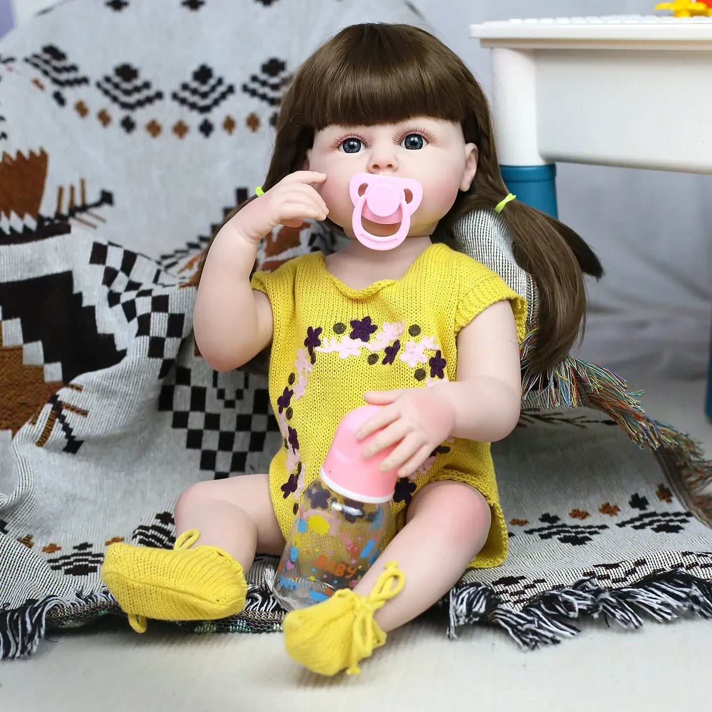 Reborn Baby Girl Dolls, 22 inch/55cm Realistic Soft Lifelike Full Body Reborn Toddler Girl Dolls with Yellow Sweater, for Ages 3+