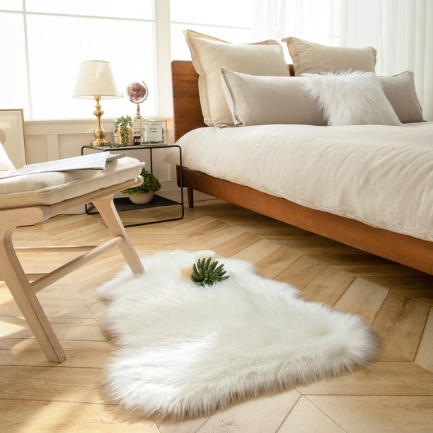 Soft Fluffy Faux Sheepskin Fur Area Rug Shag Plush Mat Home Decorative, White, 2 x 3 feet