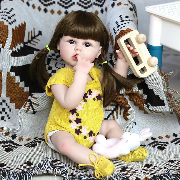 Reborn Baby Girl Dolls, 22 inch/55cm Realistic Soft Lifelike Full Body Reborn Toddler Girl Dolls with Yellow Sweater, for Ages 3+