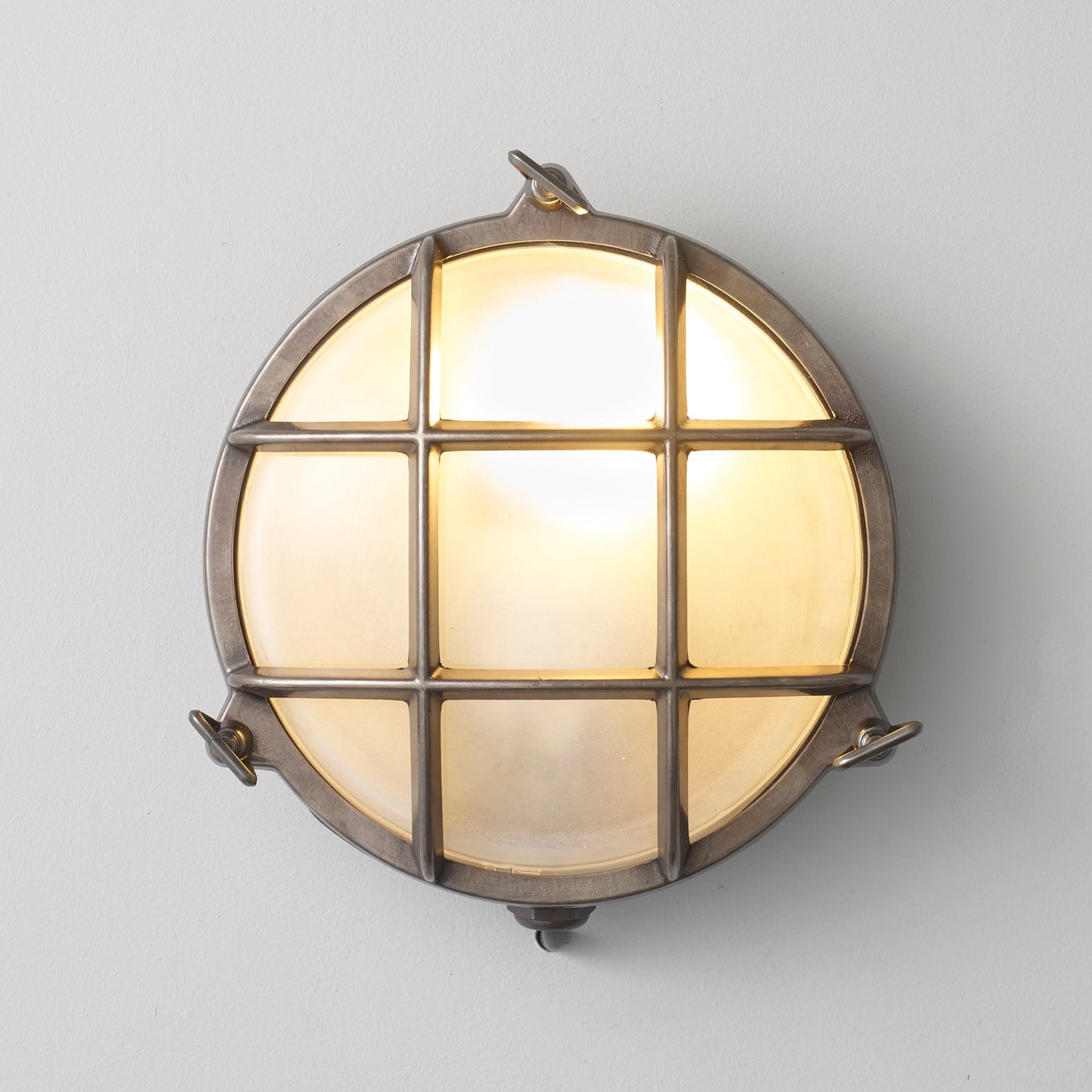 Brass Bulkhead Light