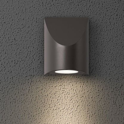 Inside-Out Shear Small Wall Light