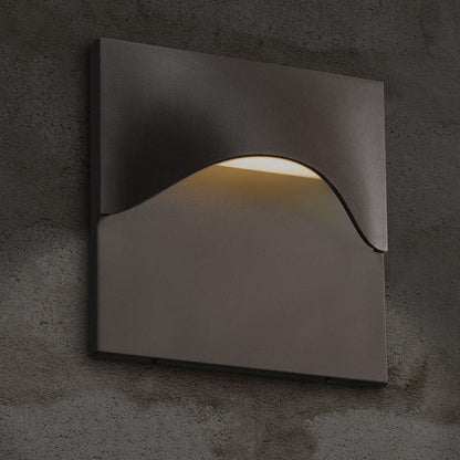 Inside-Out Tides High Wall Light