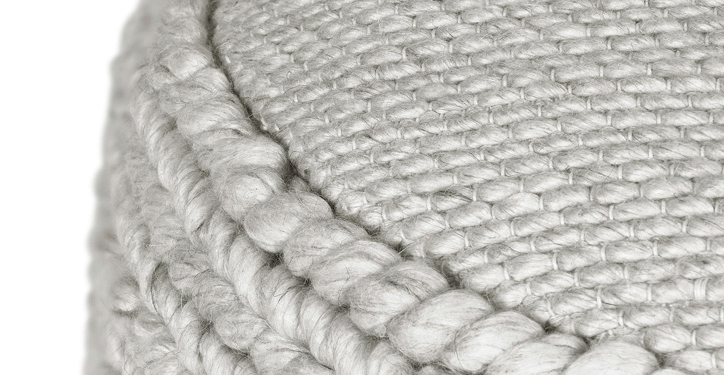 Leon 30" Pouf