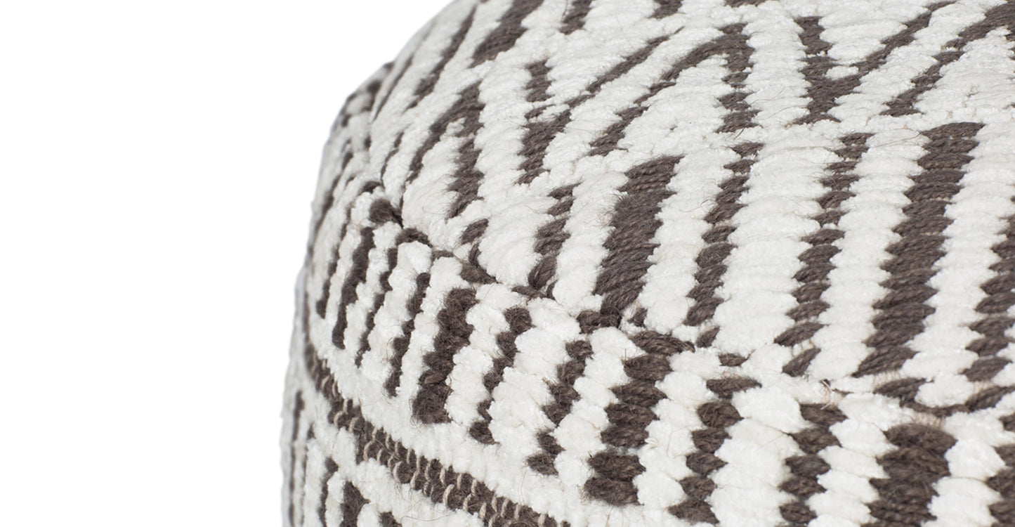 Zulu 30" Pouf