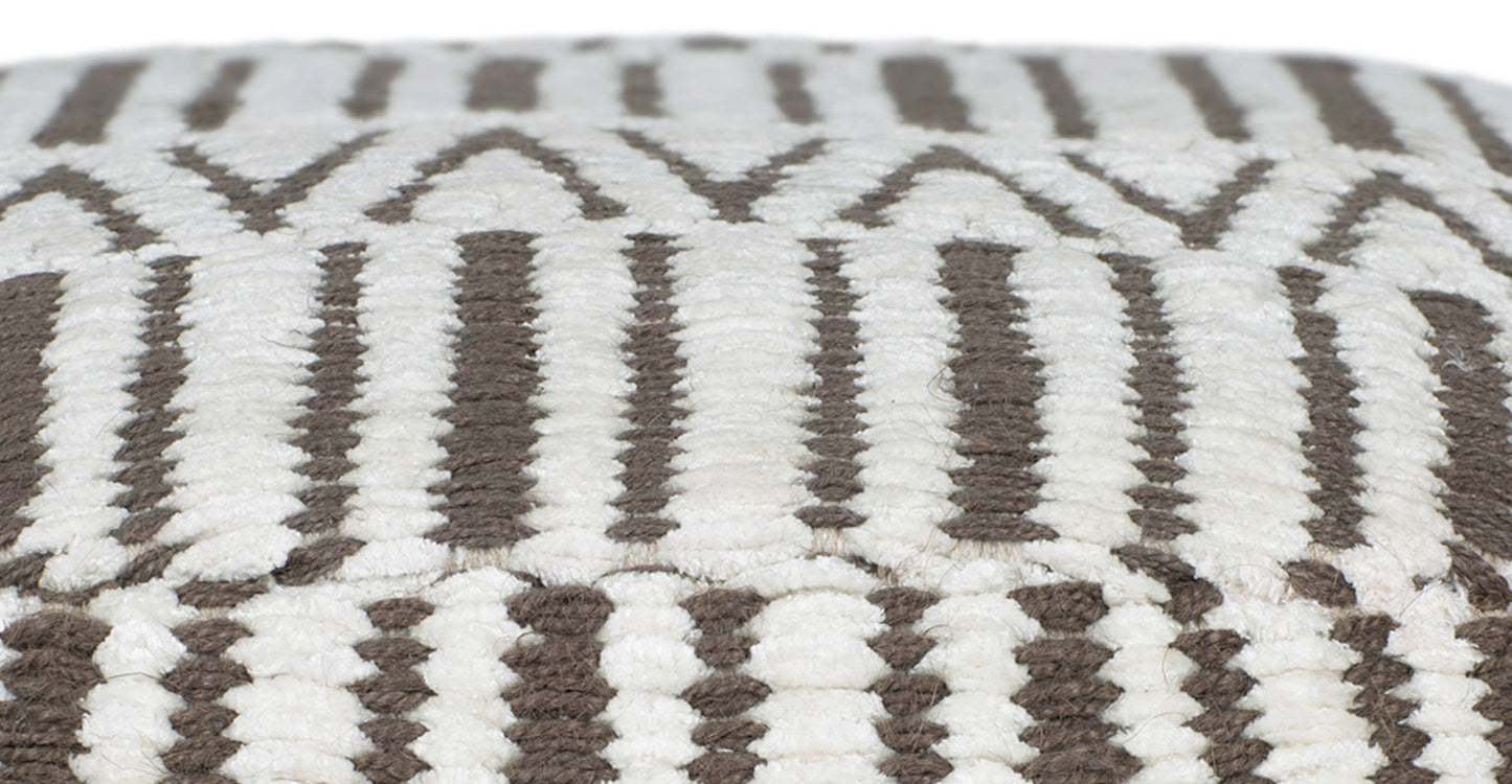 Zulu 30" Pouf