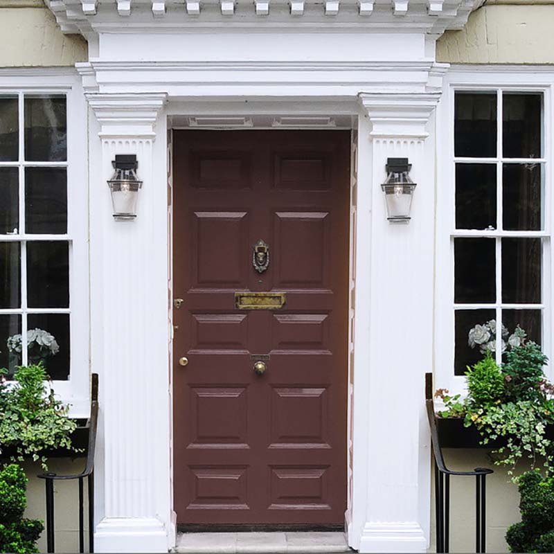 Landmark Outdoor Arm Wall Sconce
