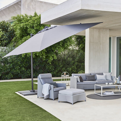 Hyde Lux Tilt Parasol with Base