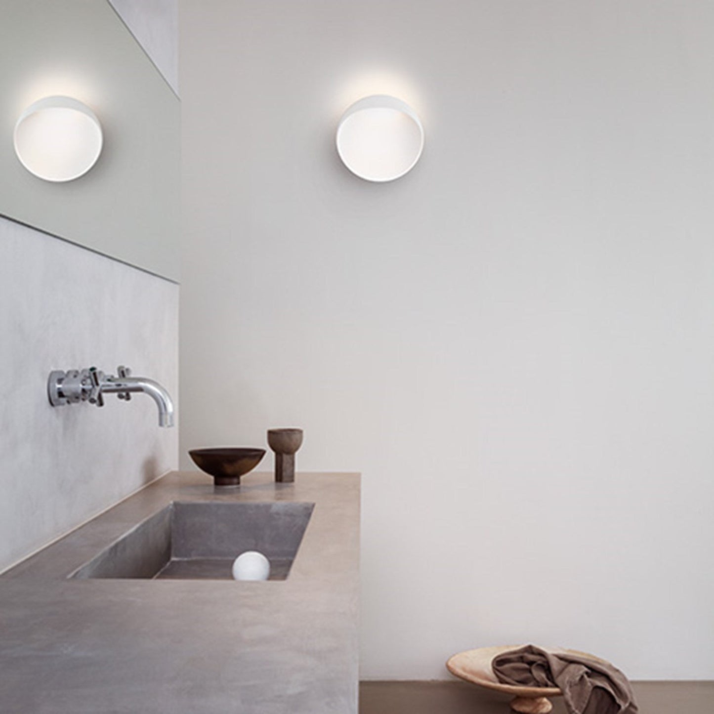 Flindt Wall Light