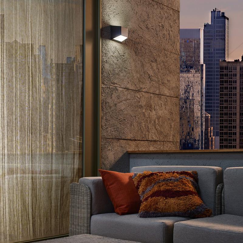 Ebb Outdoor Light