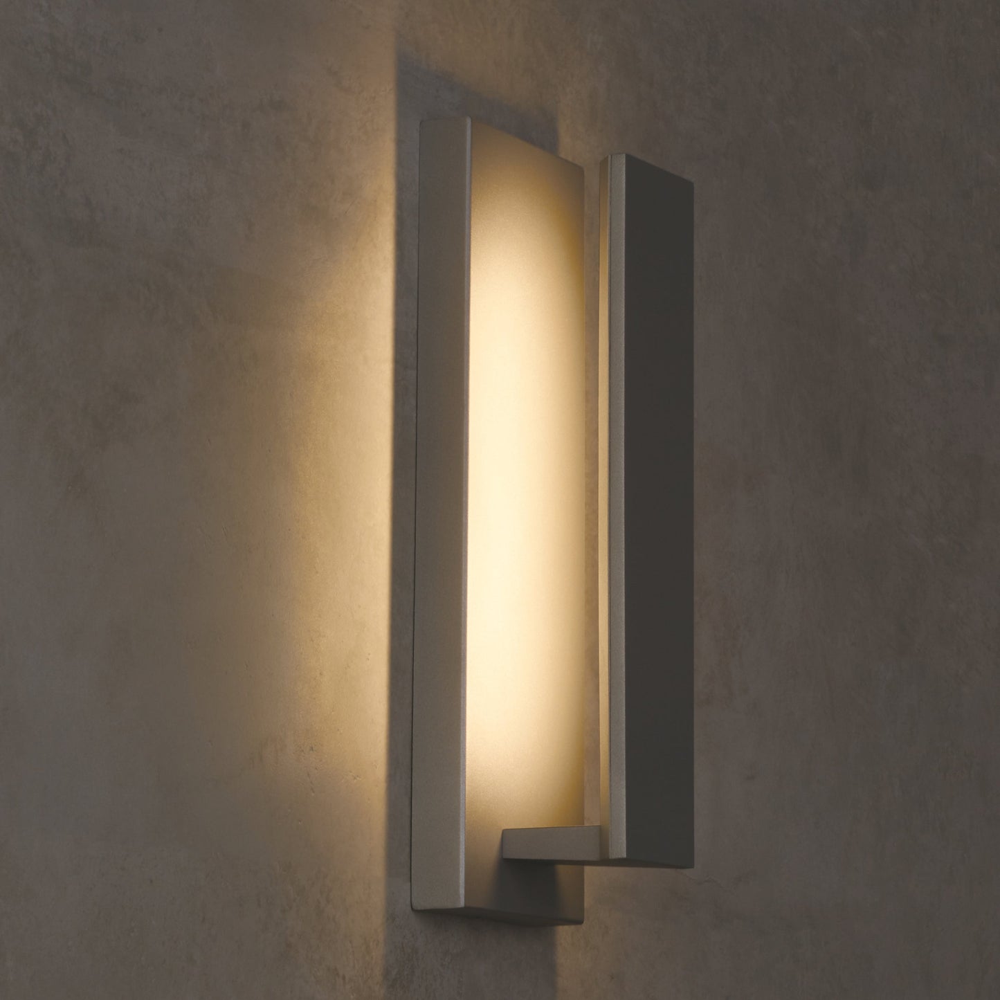Nate 17 Outdoor Wall Sconce